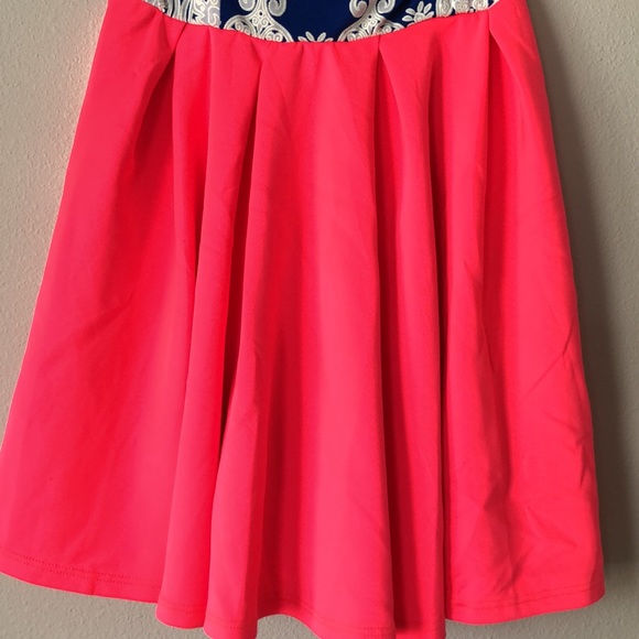 Dress - Picture 6 of 8